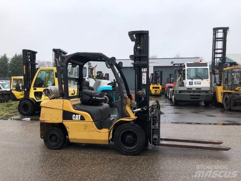 CAT GP35N Stivuitor GPL