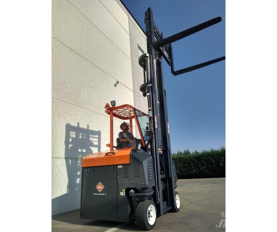 Combilift C3000CBE Stivuitoare pentru culoare inguste