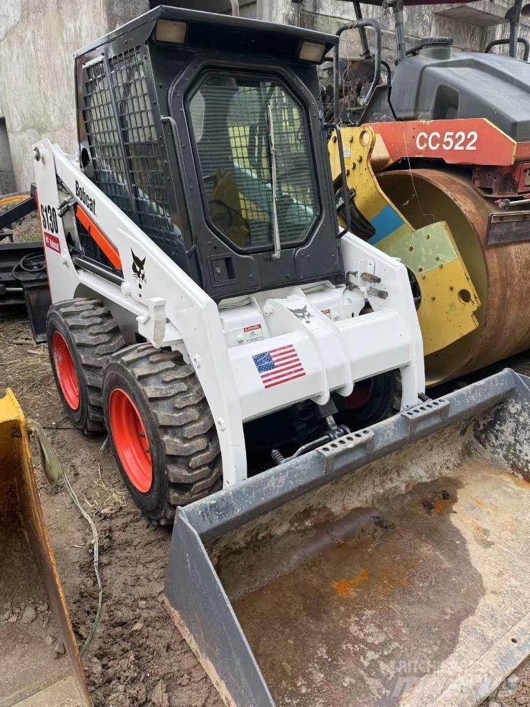 Bobcat S 130 Mini incarcator