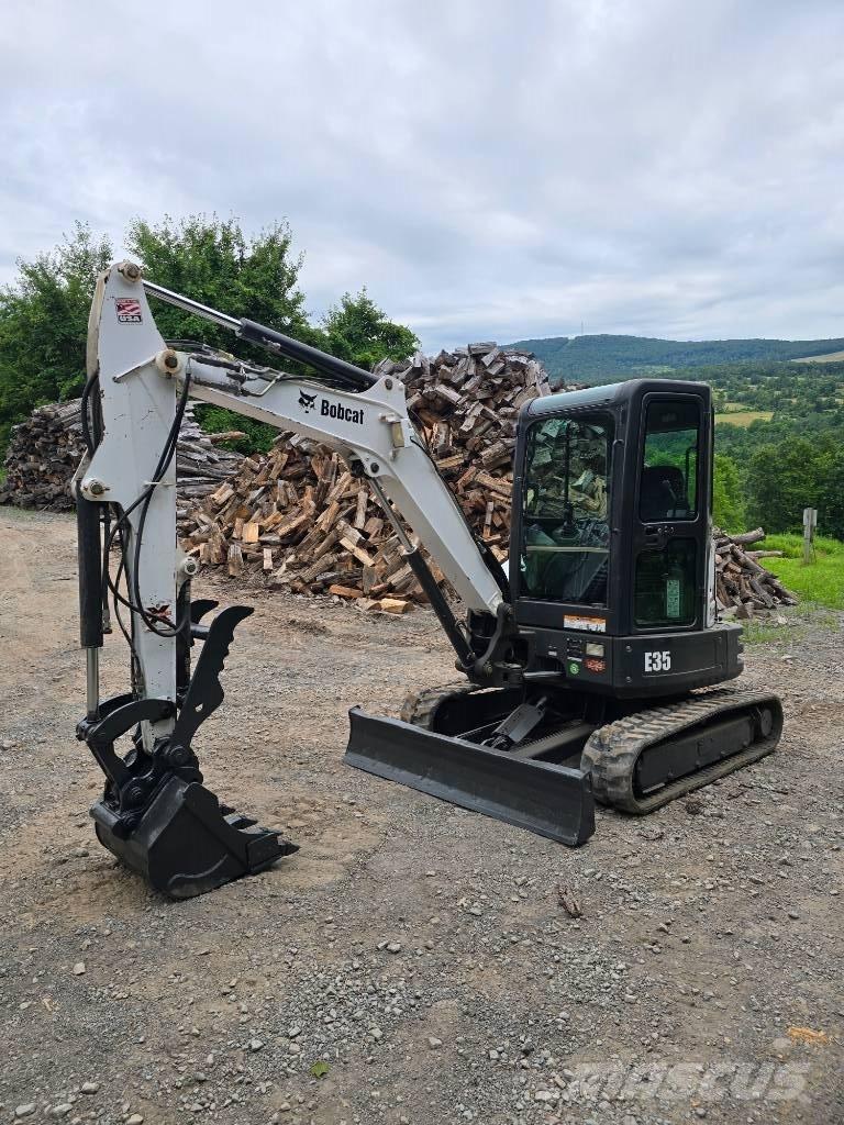 Bobcat E 35 Mini excavatoare < 7t