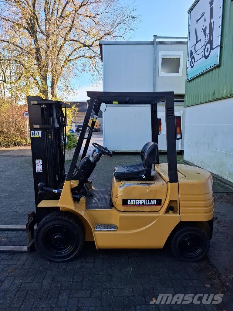 CAT DP25 Heftruck Stivuitor diesel