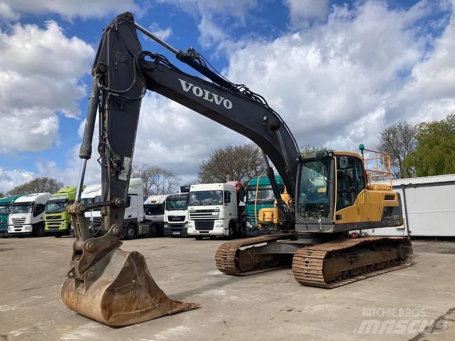Volvo EC 220 DL Excavatoare pe șenile
