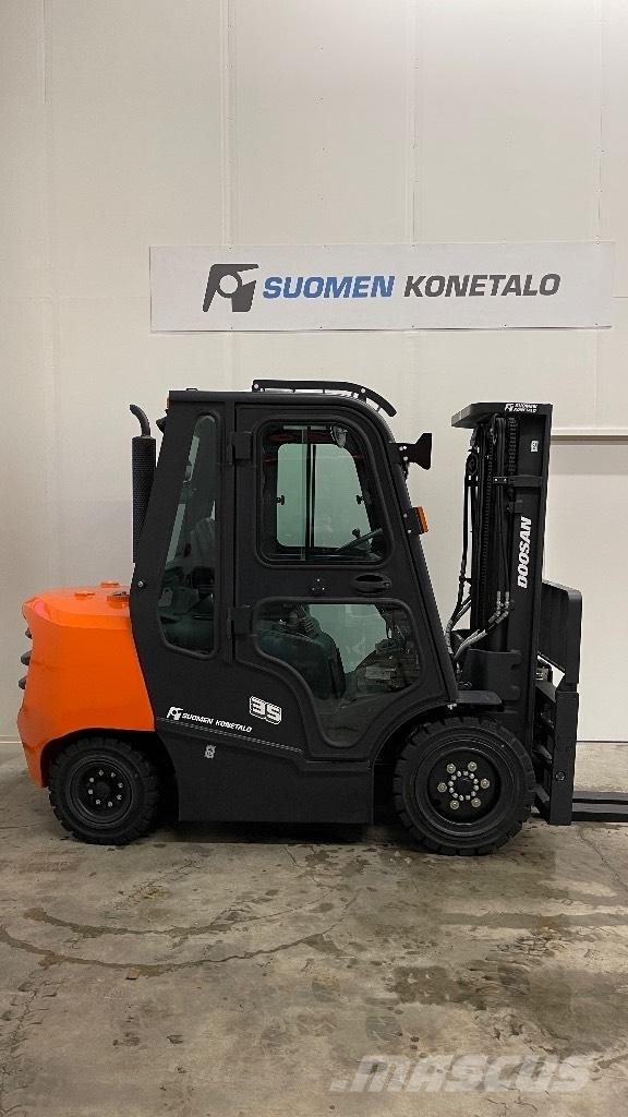 Doosan D35NXP Stivuitor diesel