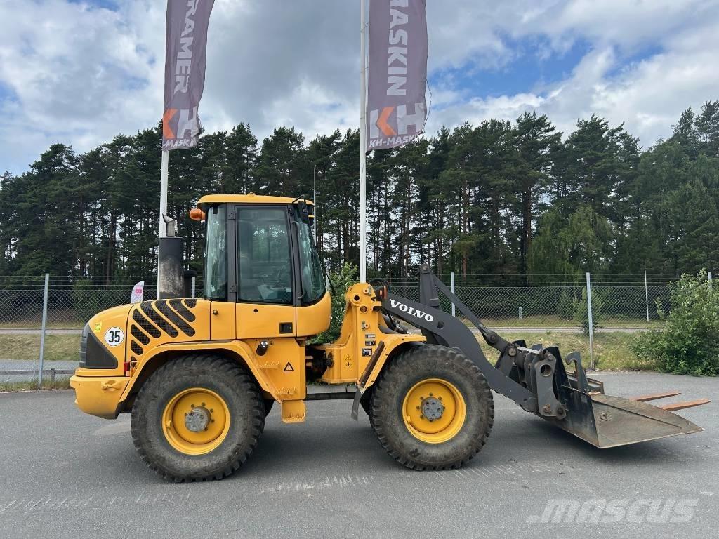 Volvo L 40 B Incarcator pe pneuri