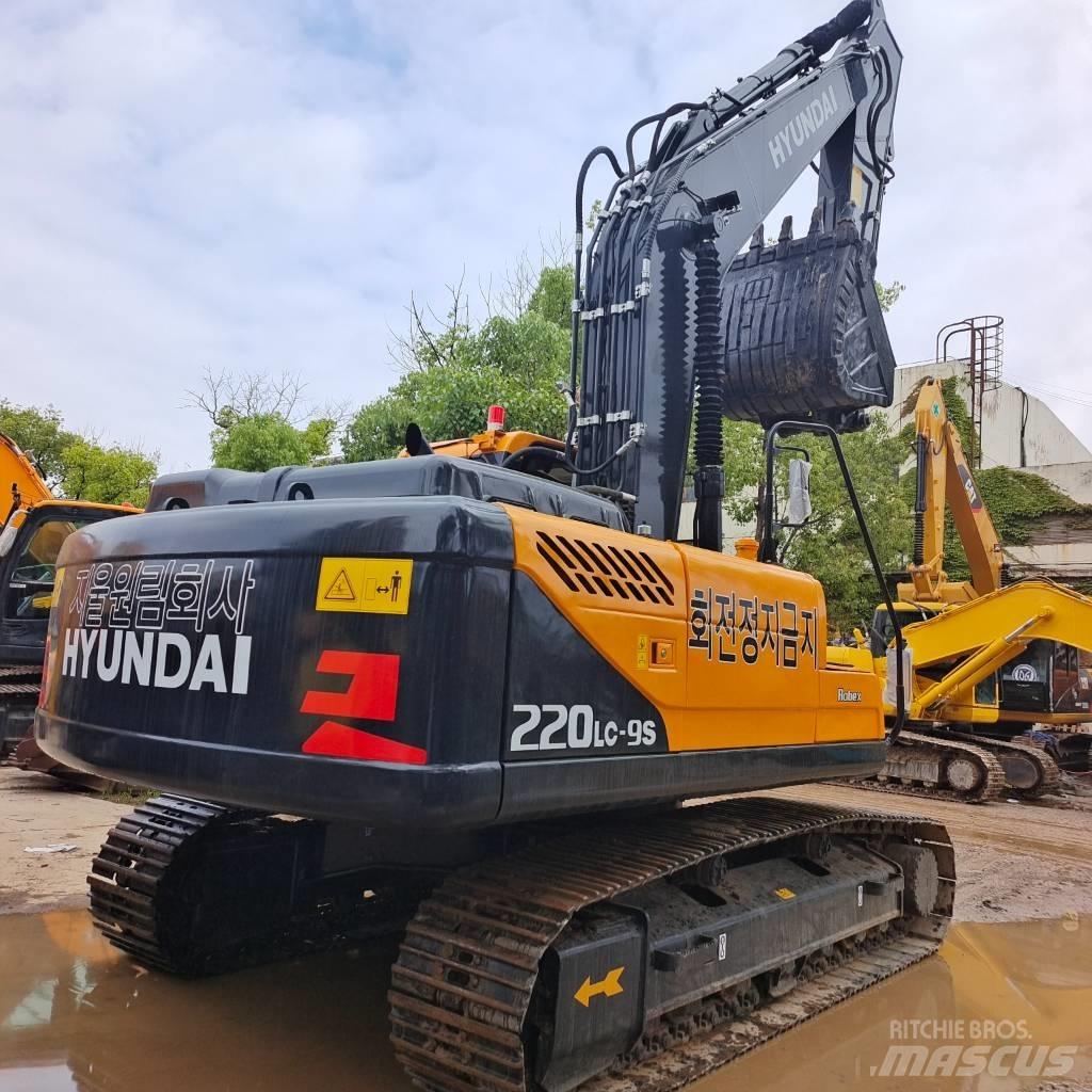 Hyundai 220lc-9s Excavatoare pe șenile
