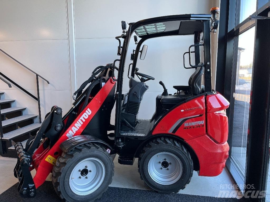 Manitou MLA 2-25 H Incarcatoare multifunctionale