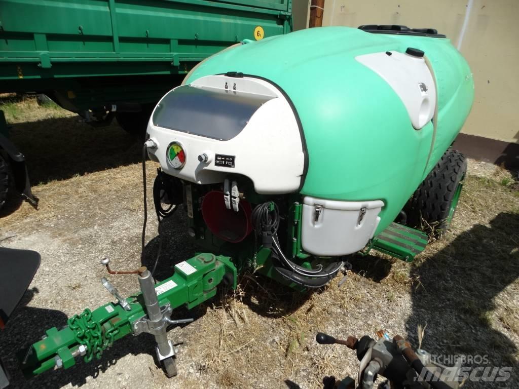 FEDE Futur Qi 9.0 Tractoare agricole sprayers