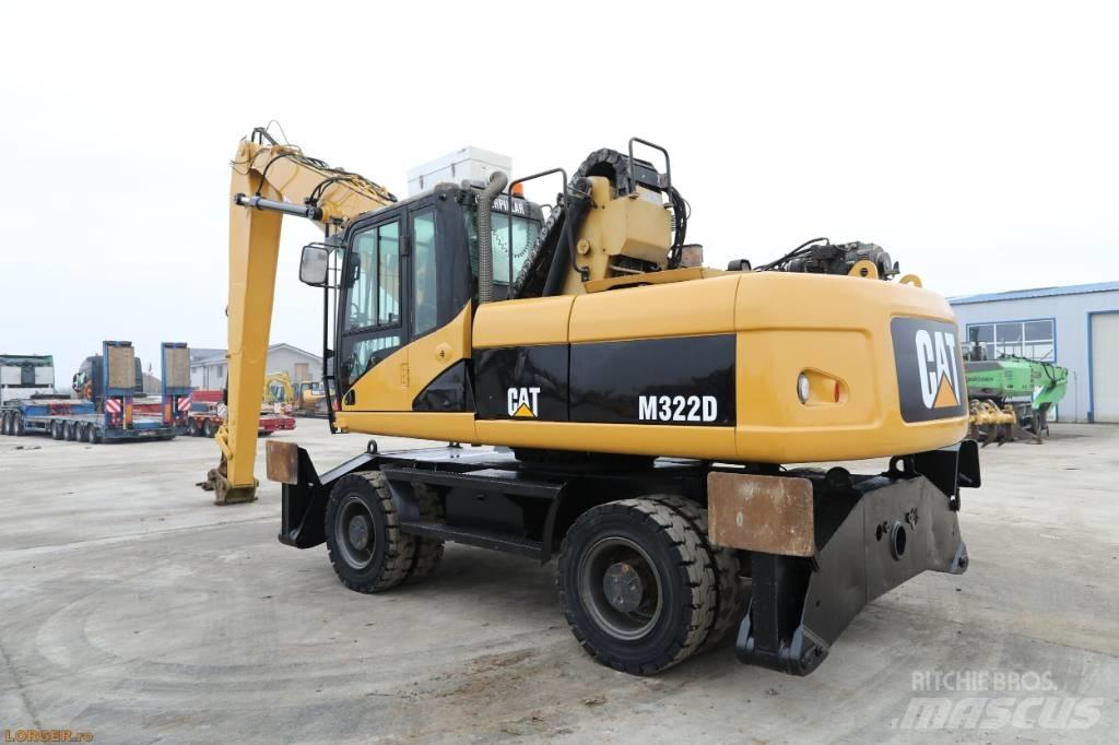 CAT M 322 D Paleta de manipulare