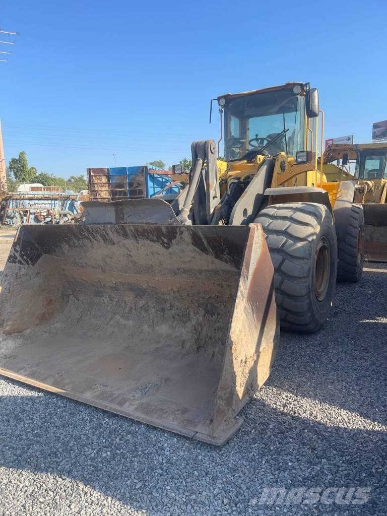 Volvo L 120 E Incarcator pe pneuri