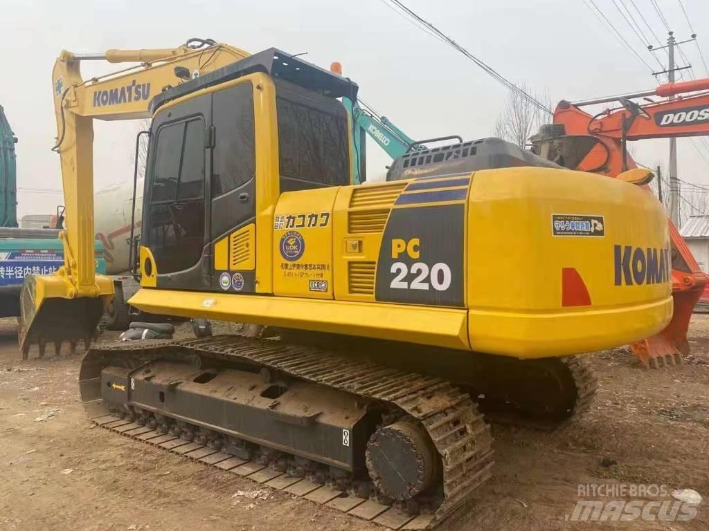 Komatsu pc220-8 Excavatoare pe șenile
