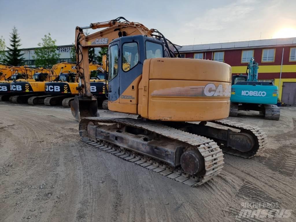 CASE CX 225 SR Excavatoare pe șenile
