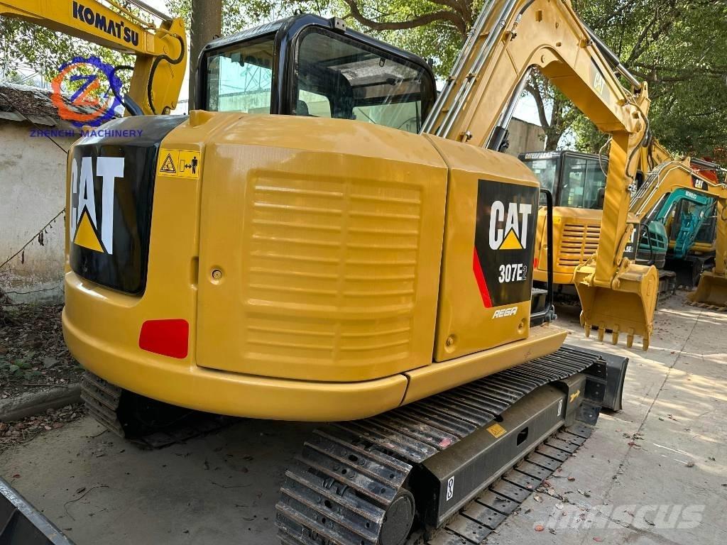CAT 307 E2 Excavatoare 7t - 12t
