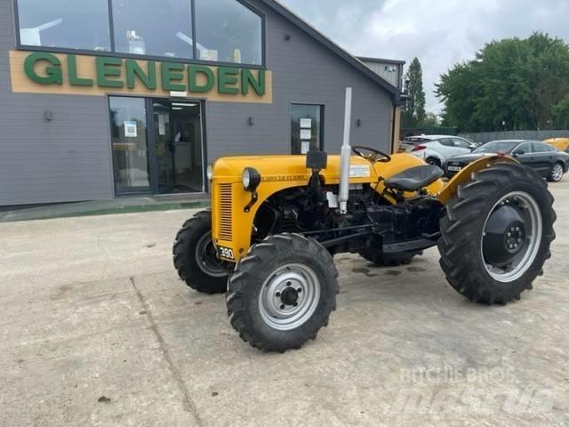 Massey Ferguson 35 Tractoare