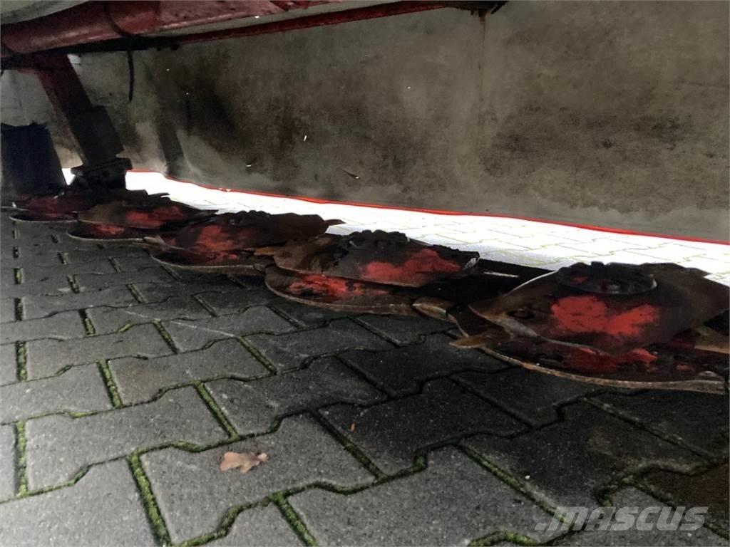 Kuhn GMD 4010-FF Cositoare de iarba cu umidificator