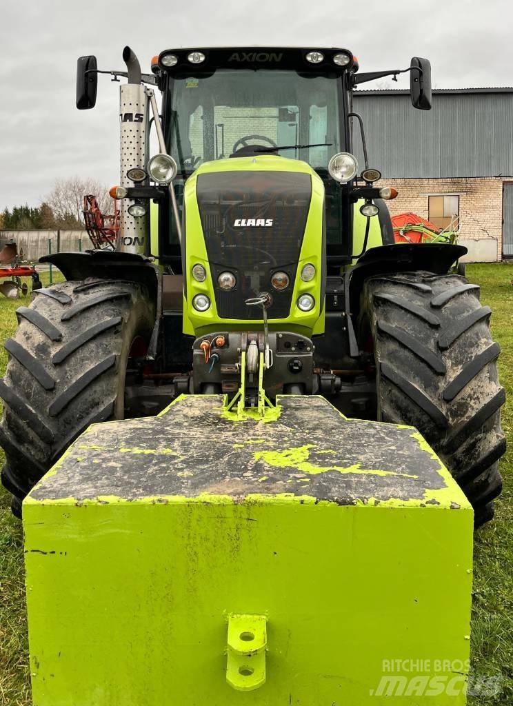 CLAAS Axion 850 Tractoare
