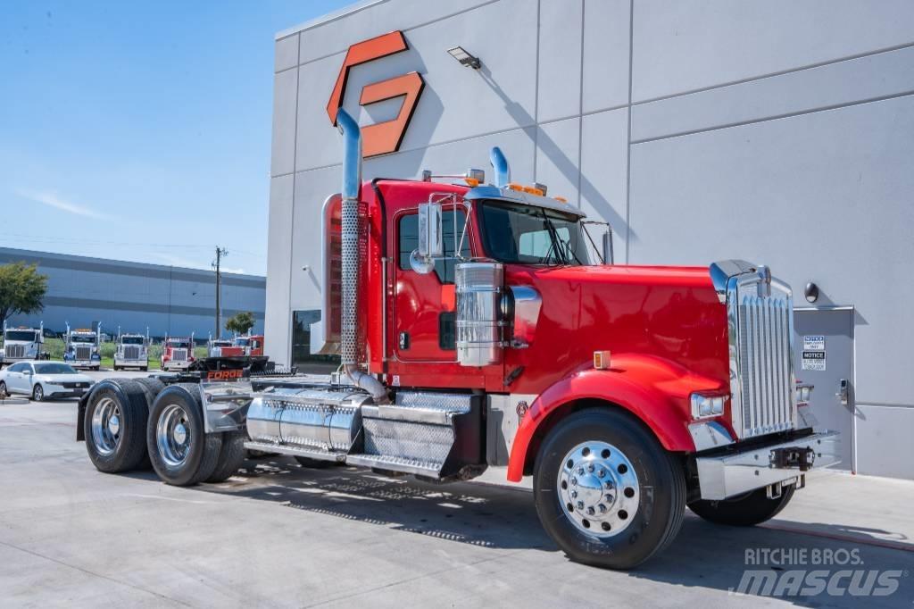 Kenworth W 900 Autotractoare