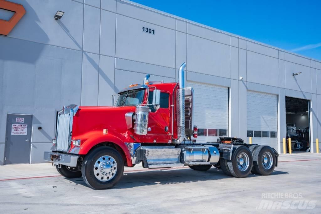Kenworth W 900 Autotractoare