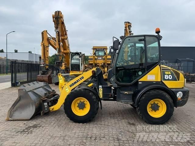 Komatsu WA 80-5 Incarcator pe pneuri