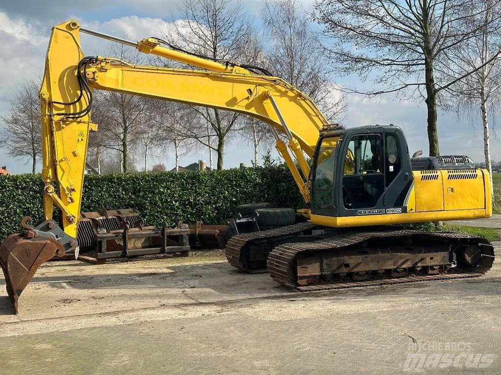 New Holland E215 Excavatoare pe șenile
