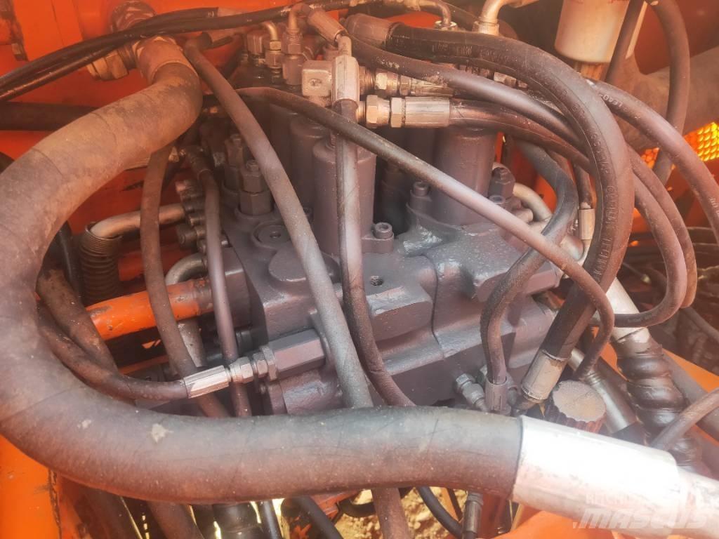 Doosan DH220LC-7 Excavatoare pe șenile
