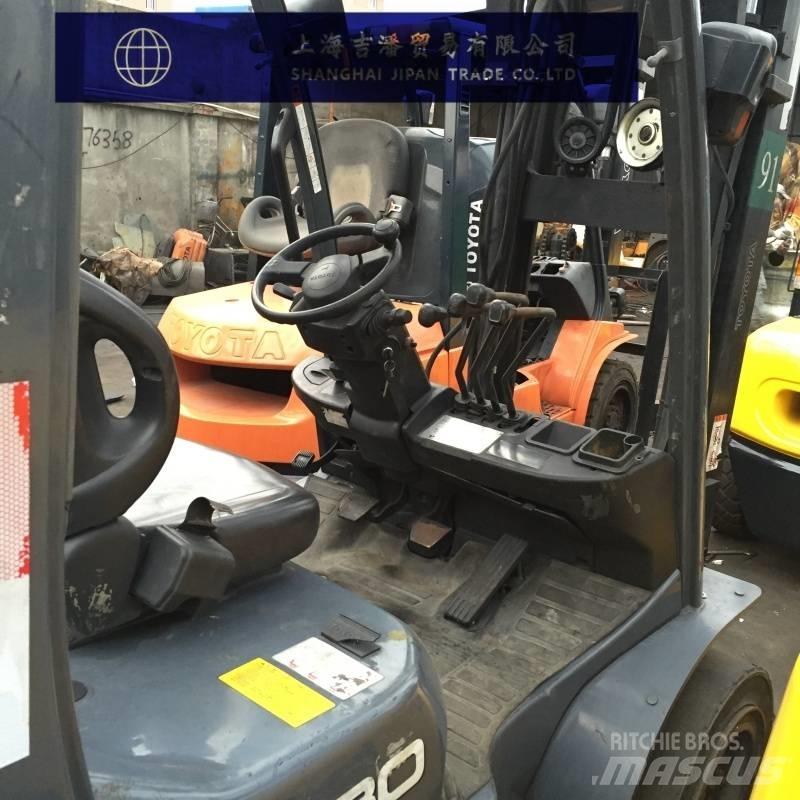 TCM FD 30 Stivuitor diesel