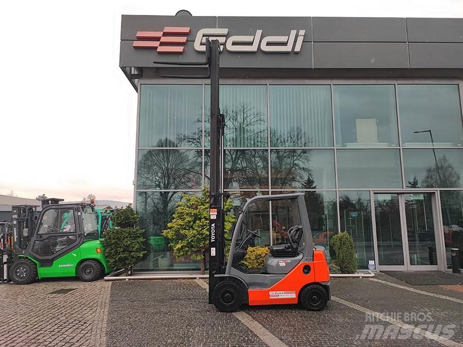 Toyota 02-8FDF15 Stivuitor diesel