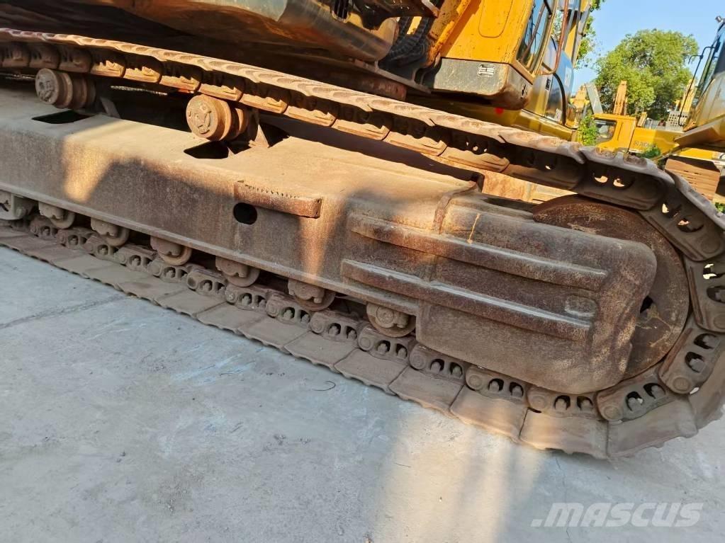 Hyundai R300LC-9S Excavatoare pe șenile
