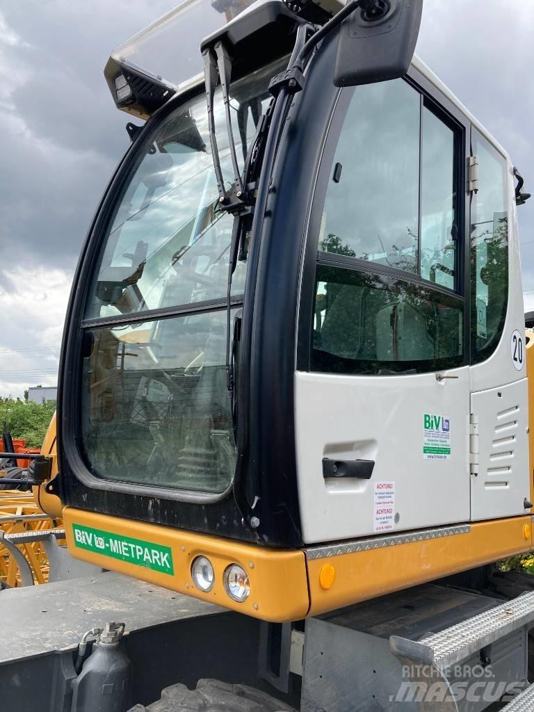 Liebherr A 918 Excavatoare cu roti