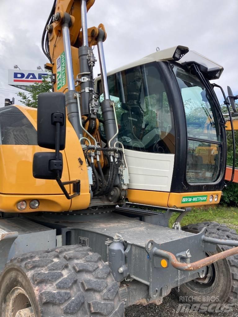 Liebherr A 918 Excavatoare cu roti