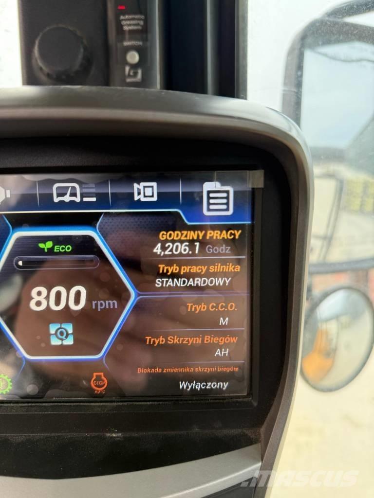 Hyundai HL 960 Incarcator pe pneuri