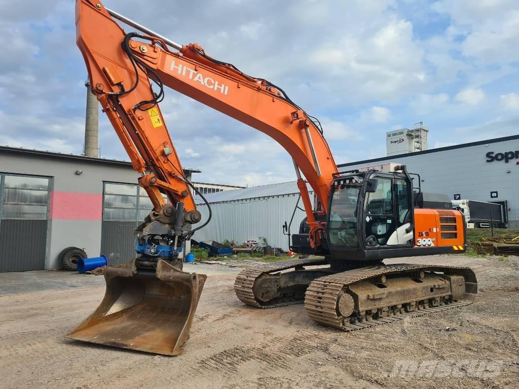 Hitachi ZX 300 LC-6 Excavatoare pe șenile
