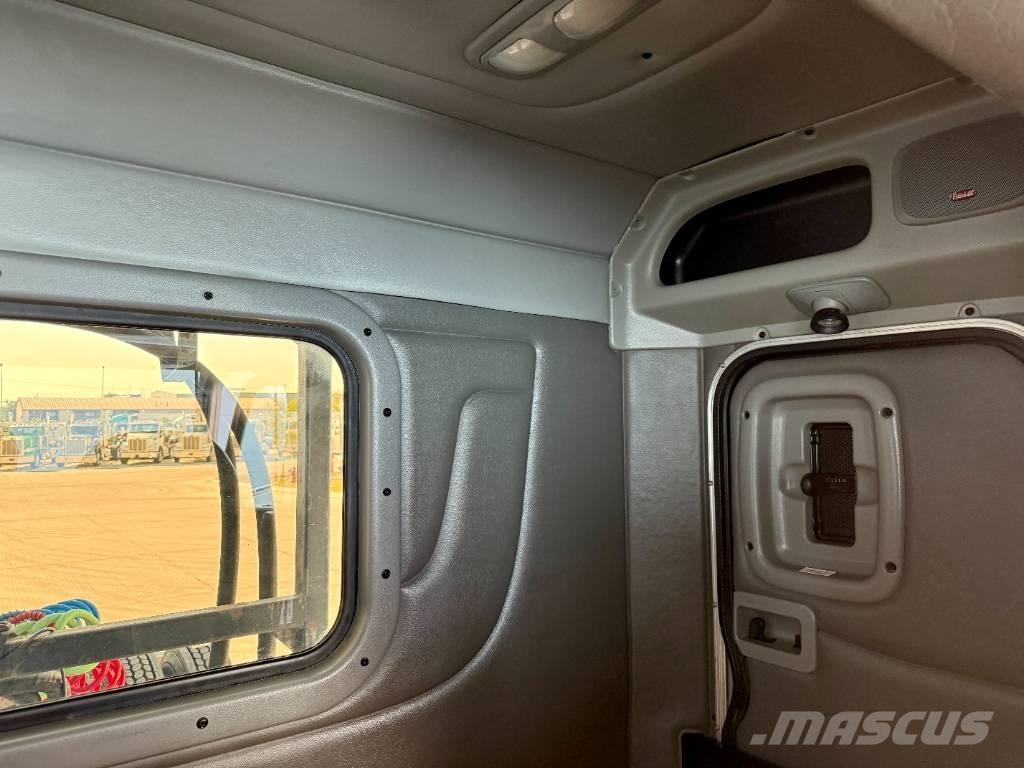 Peterbilt 389 Autotractoare