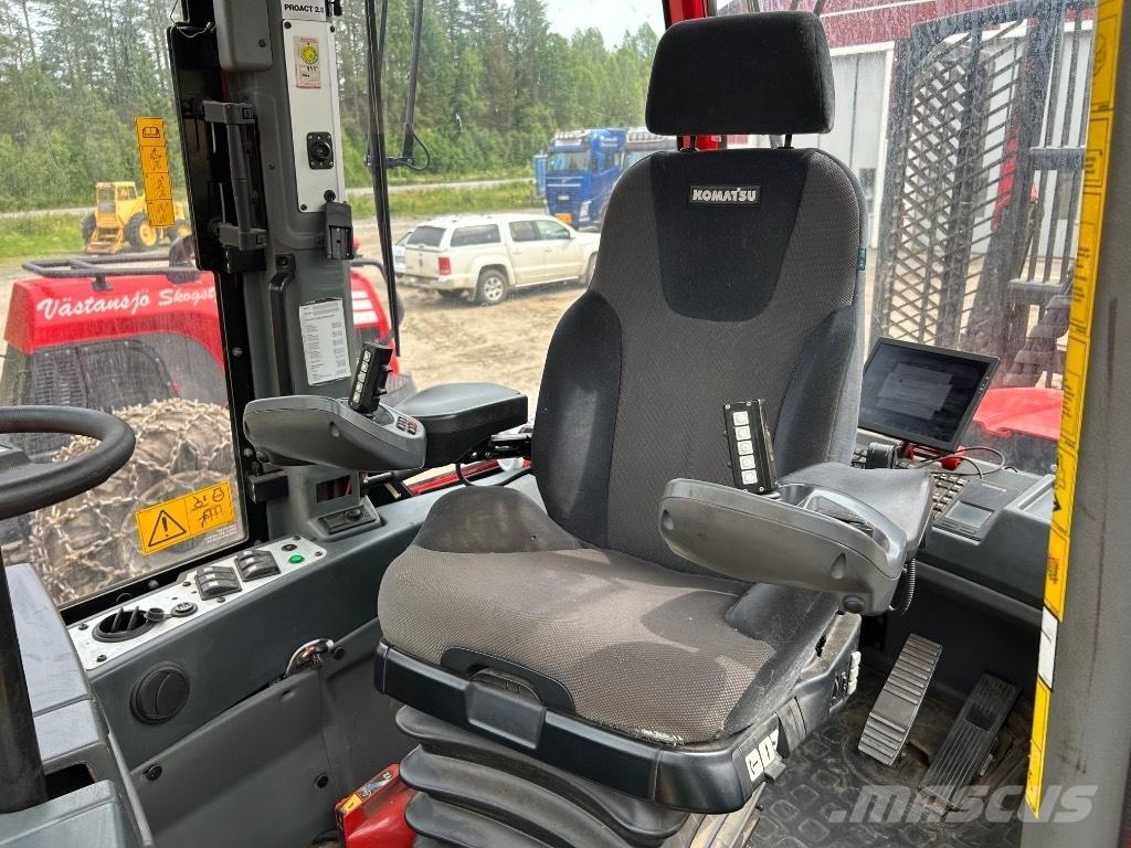 Komatsu 895 Transportoare