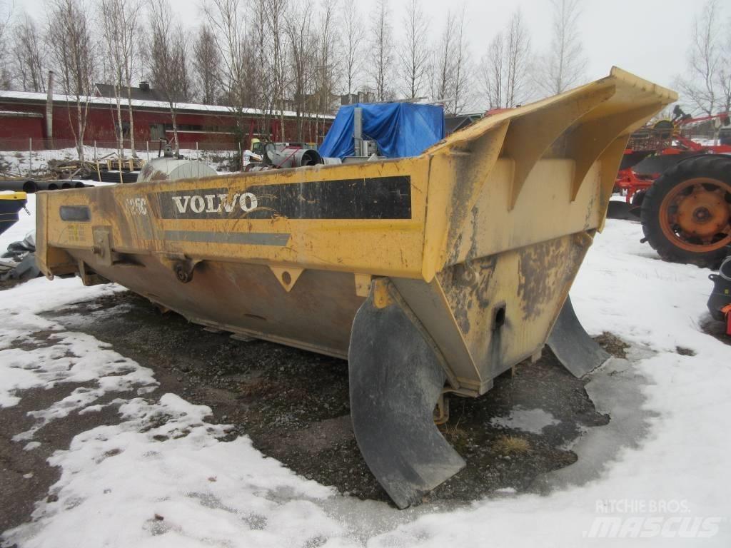 Volvo A 25   Lava Alte remorci