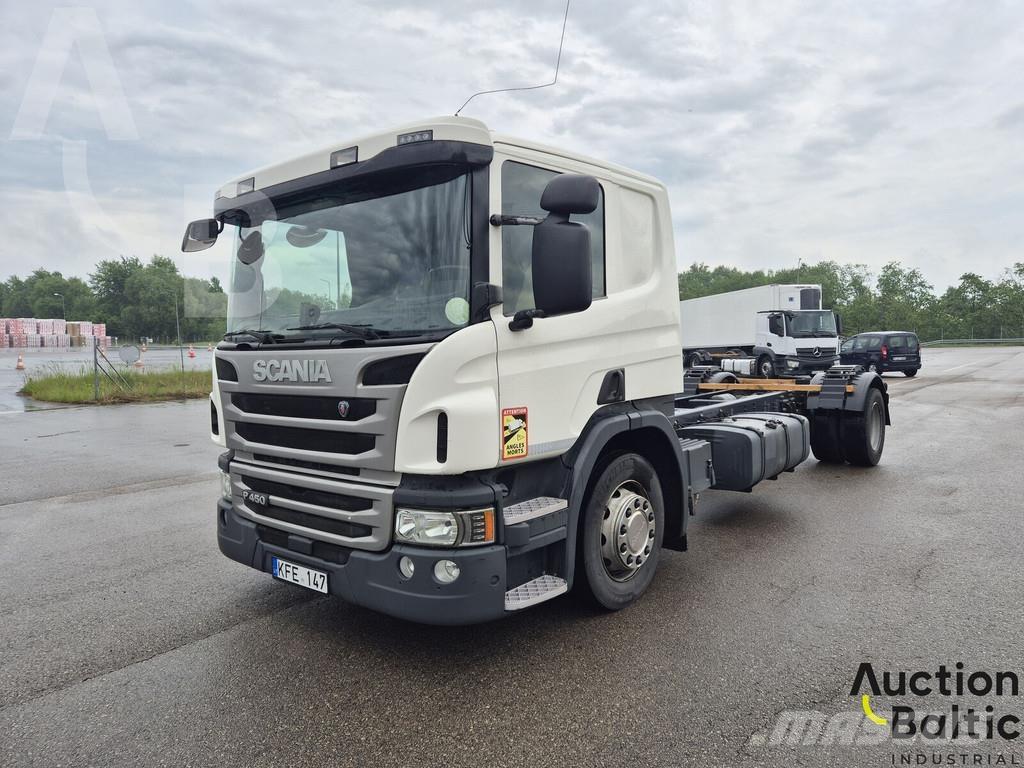 Scania P 450 Camion cabina sasiu