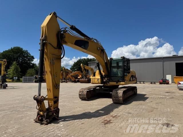 CAT 323 D L Excavatoare pe șenile
