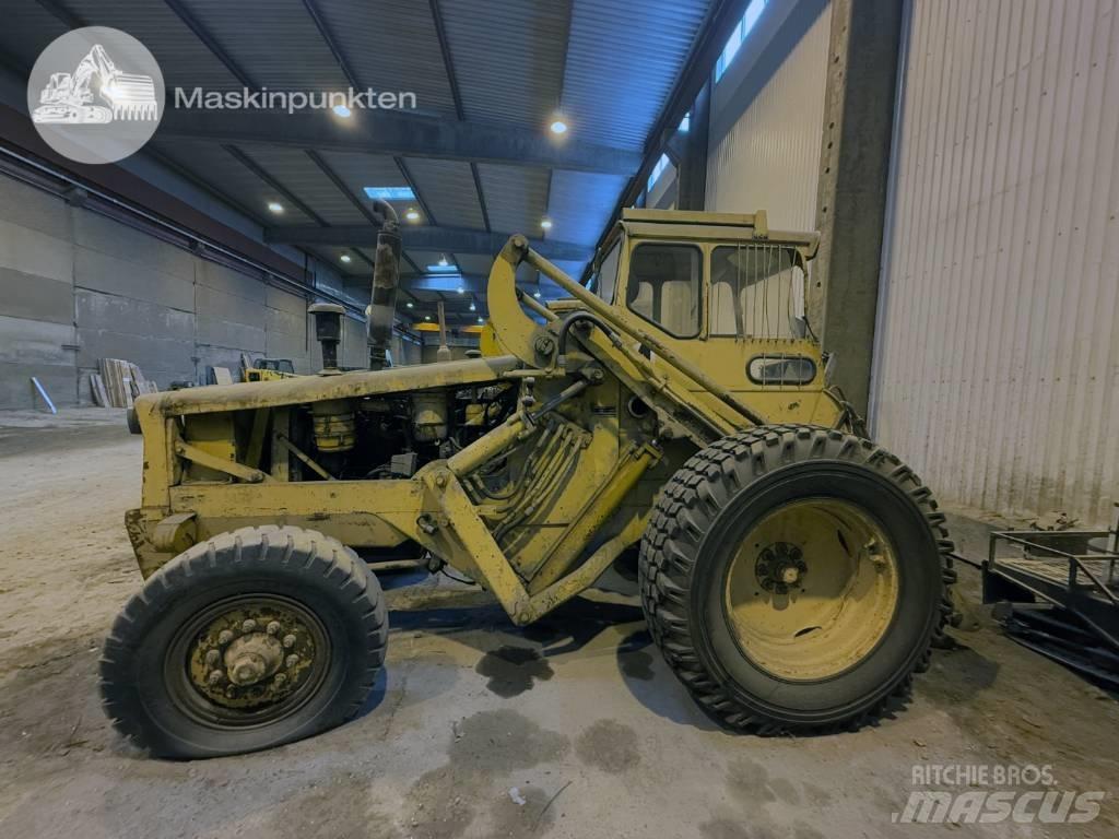 Volvo BM 2181 TD Incarcator pe pneuri