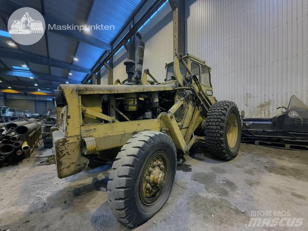 Volvo BM 2181 TD Incarcator pe pneuri