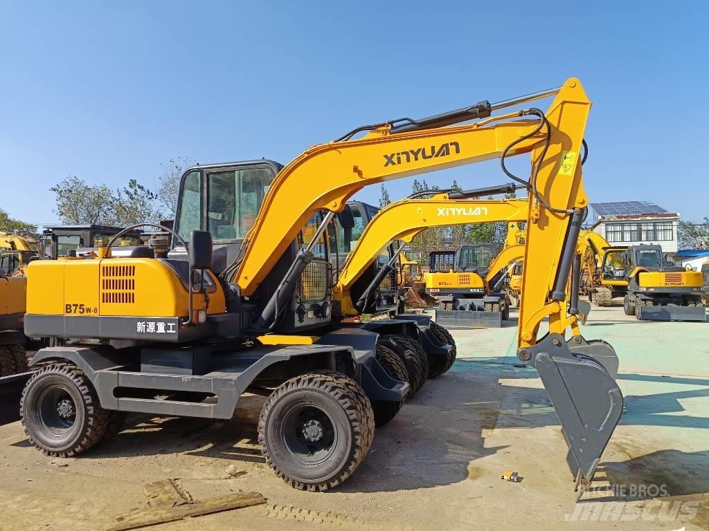 Xinyuan XYB75W-9 Excavatoare pe șenile

