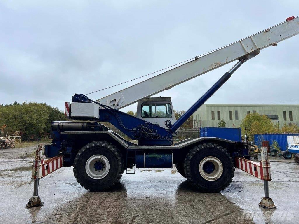 Coles Huskey 630S Macara teren accidentat