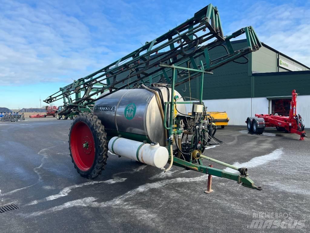 Moteska 3500 Tractoare agricole sprayers
