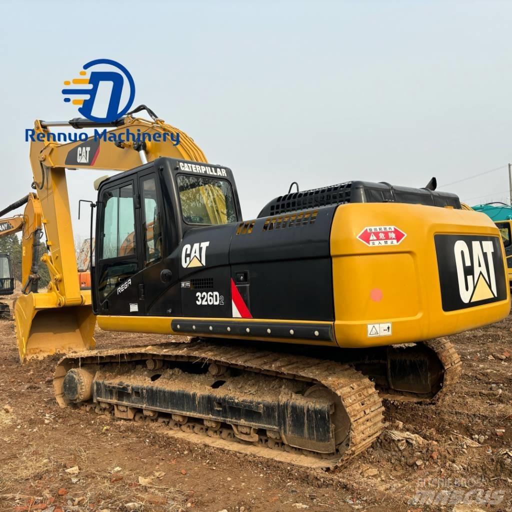 CAT 326D2 Excavatoare pe șenile
