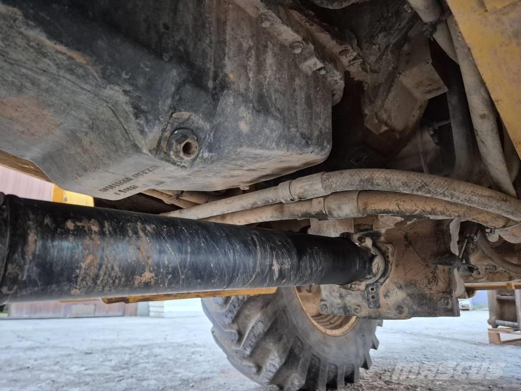 New Holland LB 110 B Buldoexcavatoare