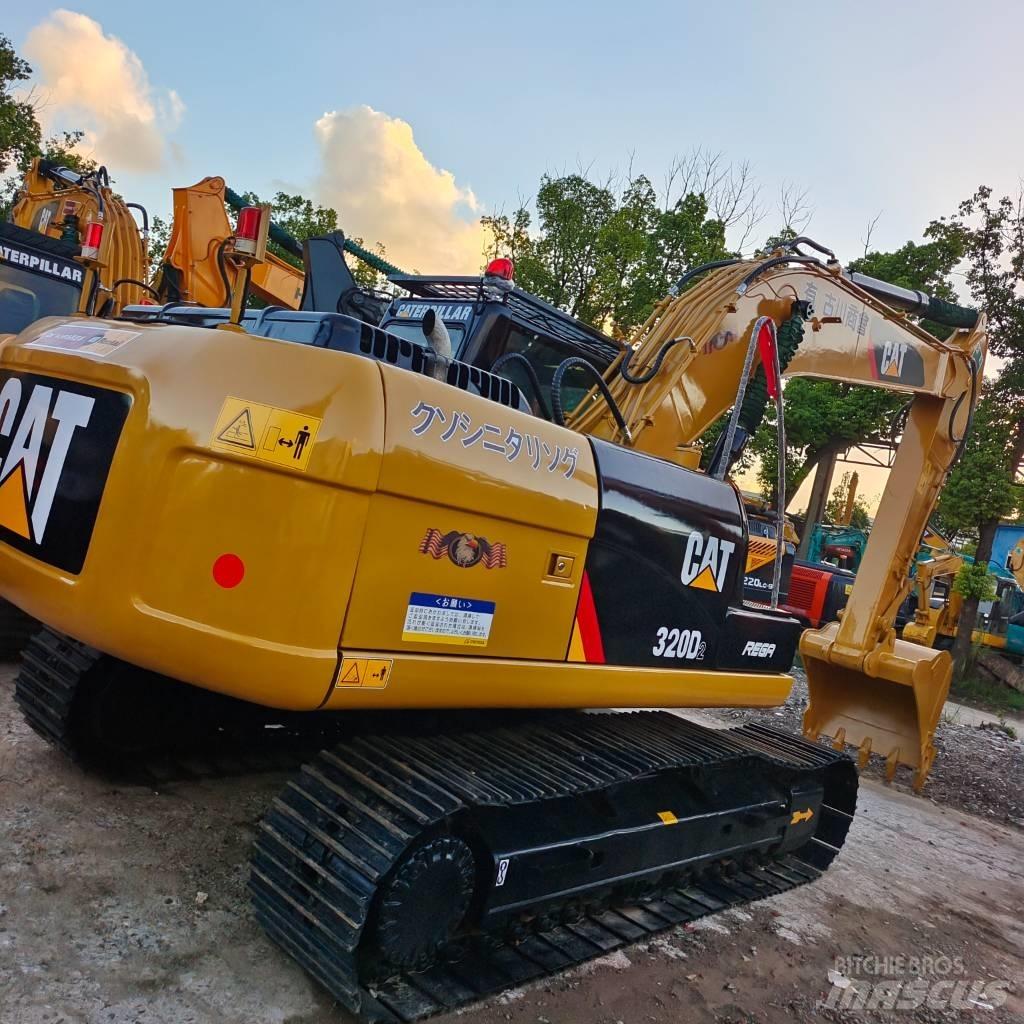 CAT 320 D Excavatoare pe șenile
