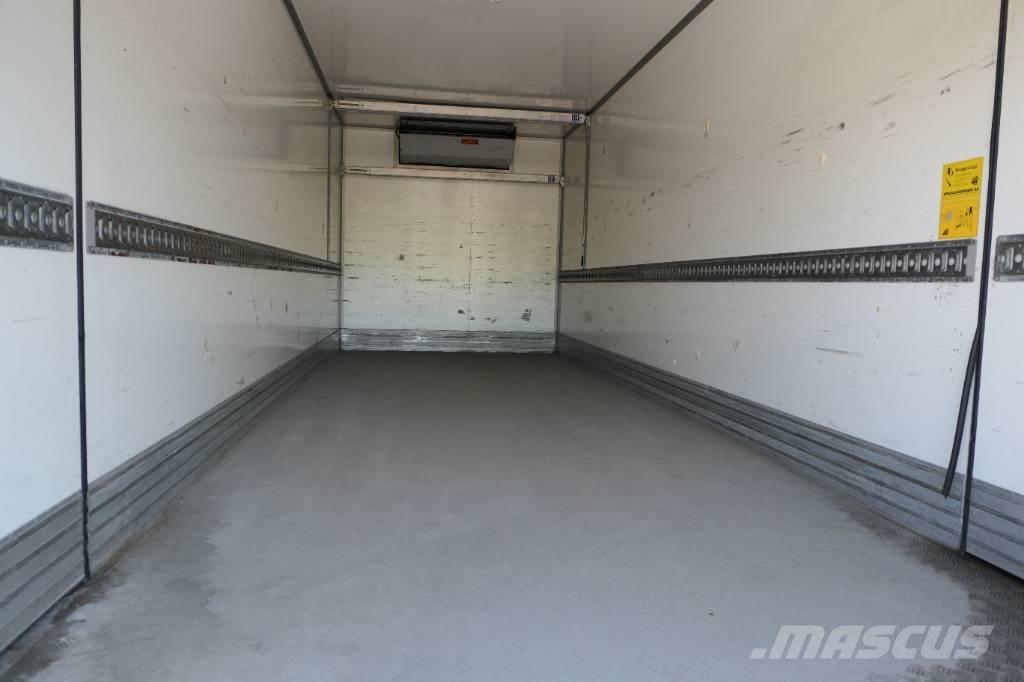 Volvo FM330 4x2 Camion cu control de temperatura