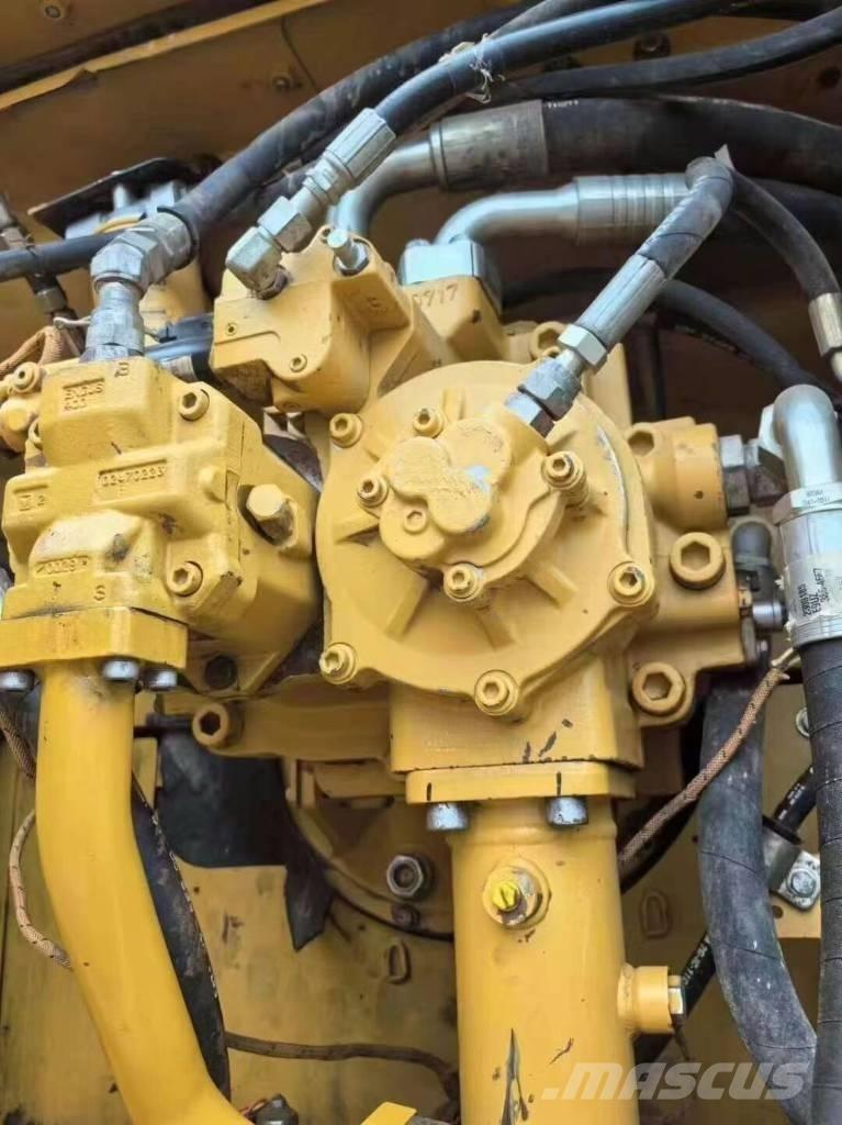 CAT 349 D L Excavatoare pe șenile
