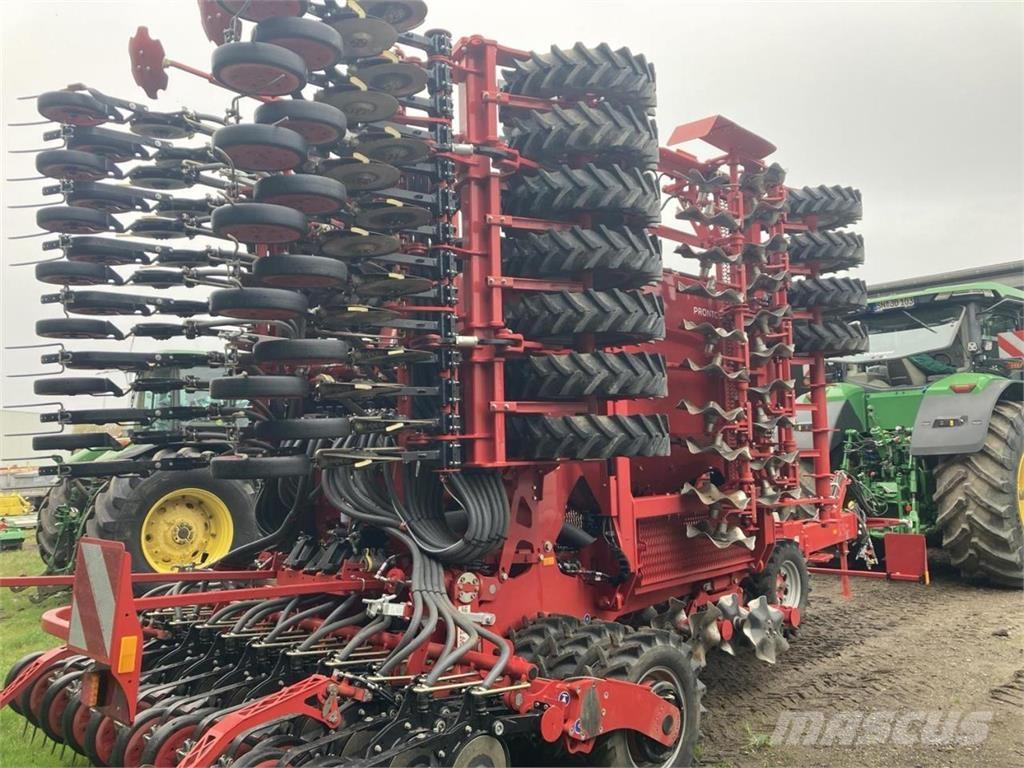 Horsch Pronto 7DC Perforatoare