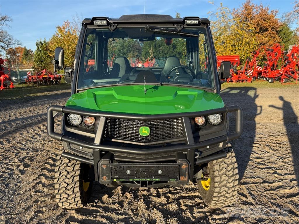 John Deere 835M Utilaje agricole - Altele