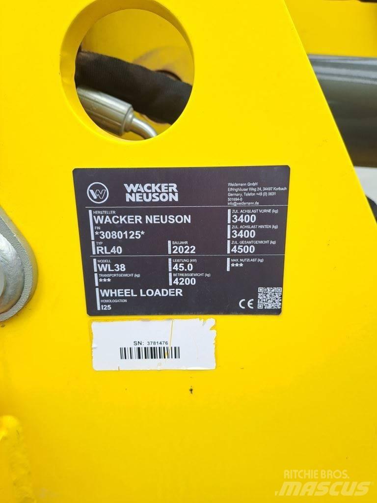 Wacker Neuson WL38 Incarcator pe pneuri