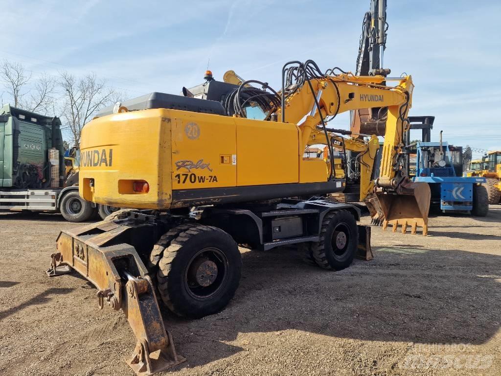 Hyundai R 170 W Excavatoare cu roti